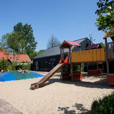 Σπίτι διακοπών Holiday Cub6.4 *